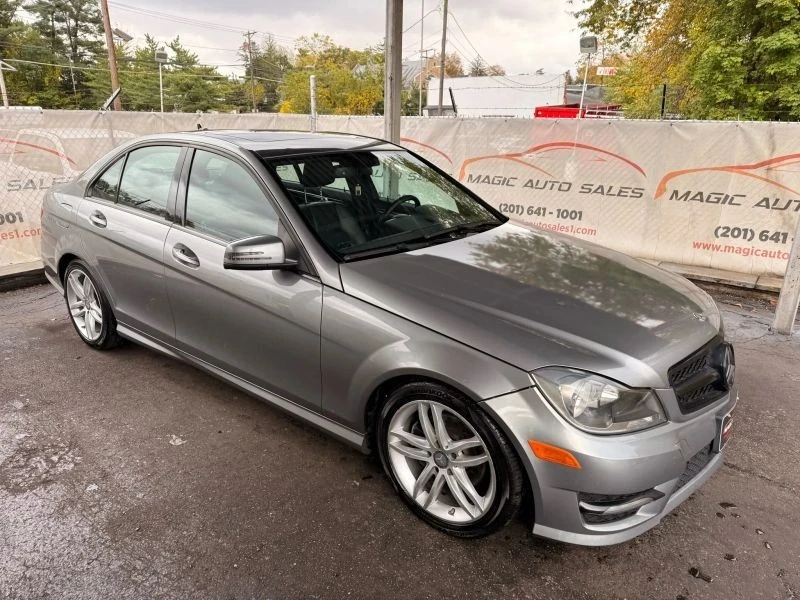 2012 Mercedes-Benz W204 C-Class - Image 7 of 12