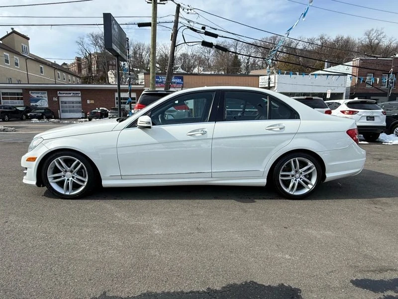 2012 Mercedes-Benz W204 C-Class - Image 4 of 12
