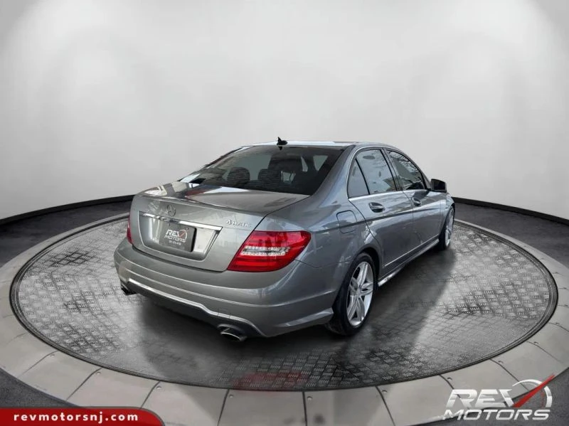 2012 Mercedes-Benz W204 C-Class - Image 5 of 12