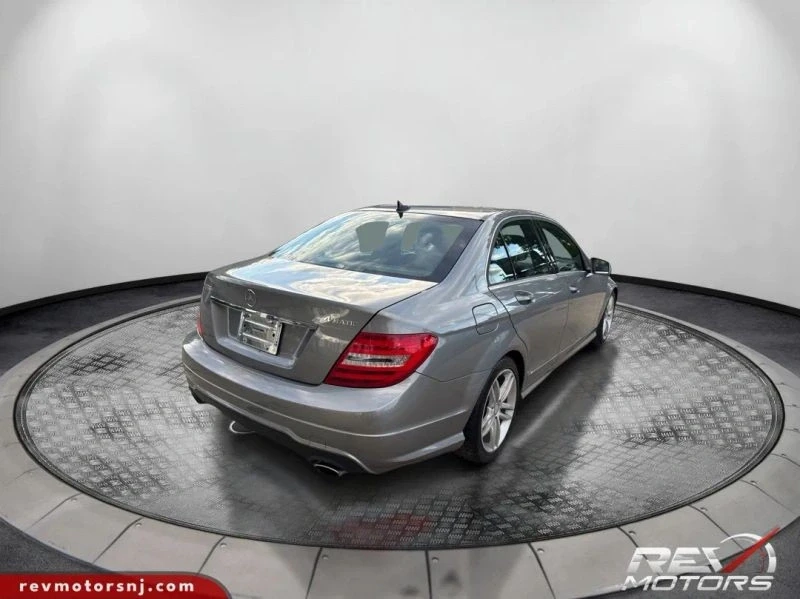 2012 Mercedes-Benz W204 C-Class - Image 5 of 12