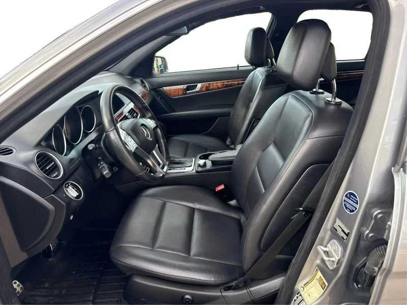2012 Mercedes-Benz W204 C-Class - Image 9 of 12