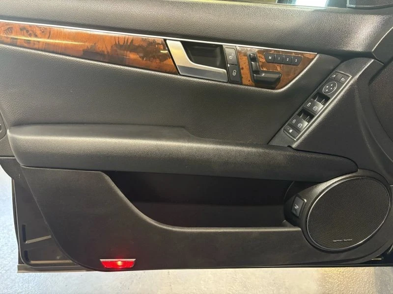 2012 Mercedes-Benz W204 C-Class - Image 10 of 12
