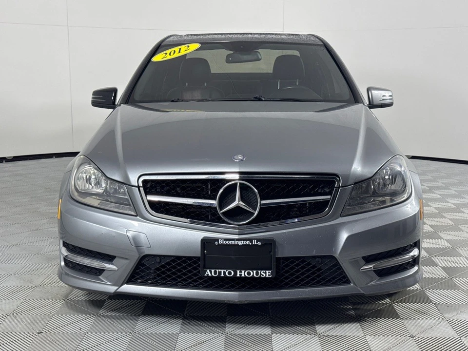 2012 Mercedes-Benz W204 C-Class - Image 11 of 12