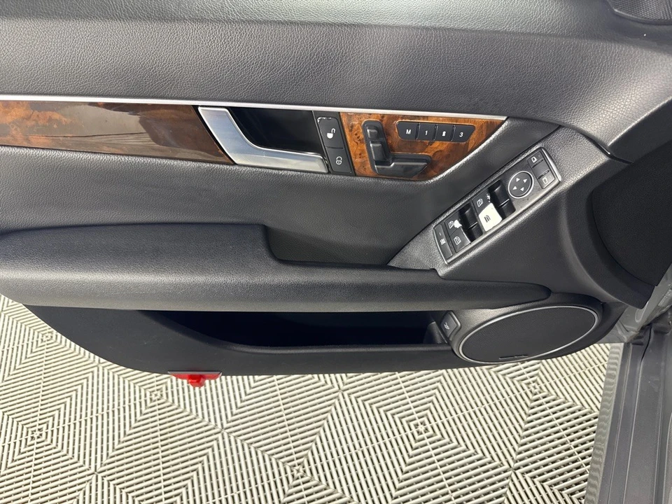 2012 Mercedes-Benz W204 C-Class - Image 12 of 12