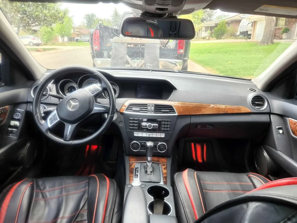 2012 Mercedes-Benz W204 C-Class - Image 9 of 11