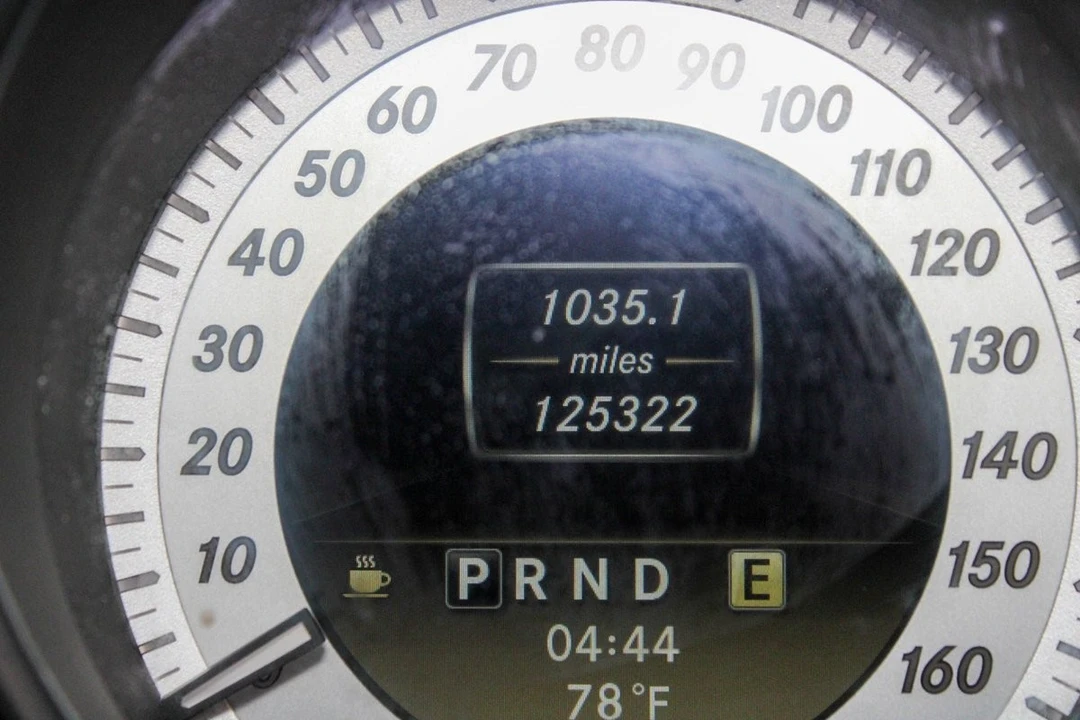2012 Mercedes-Benz W204 C-Class - Image 12 of 21