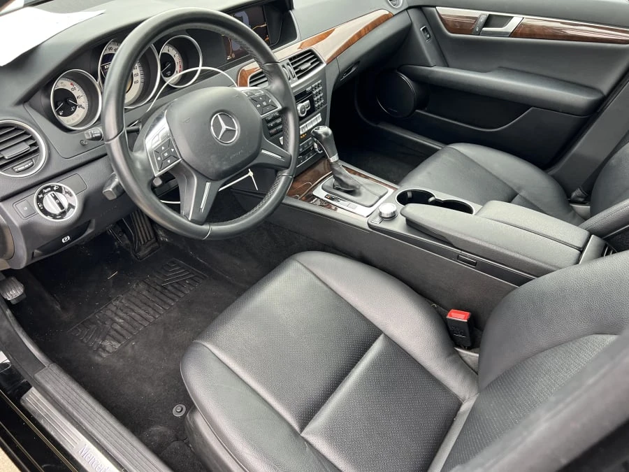 2012 Mercedes-Benz W204 C-Class - Image 4 of 10
