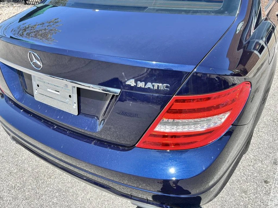2012 Mercedes-Benz W204 C-Class - Image 20 of 21