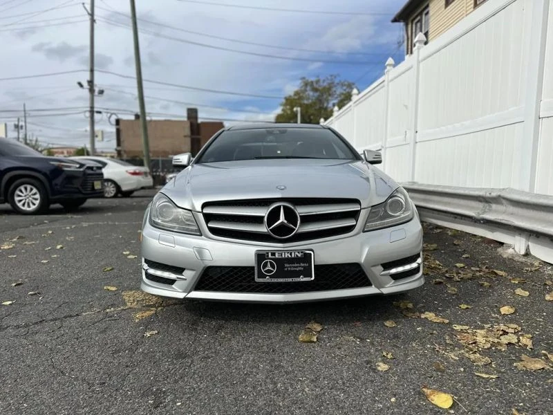 2012 Mercedes-Benz W204 C-Class - Image 2 of 12