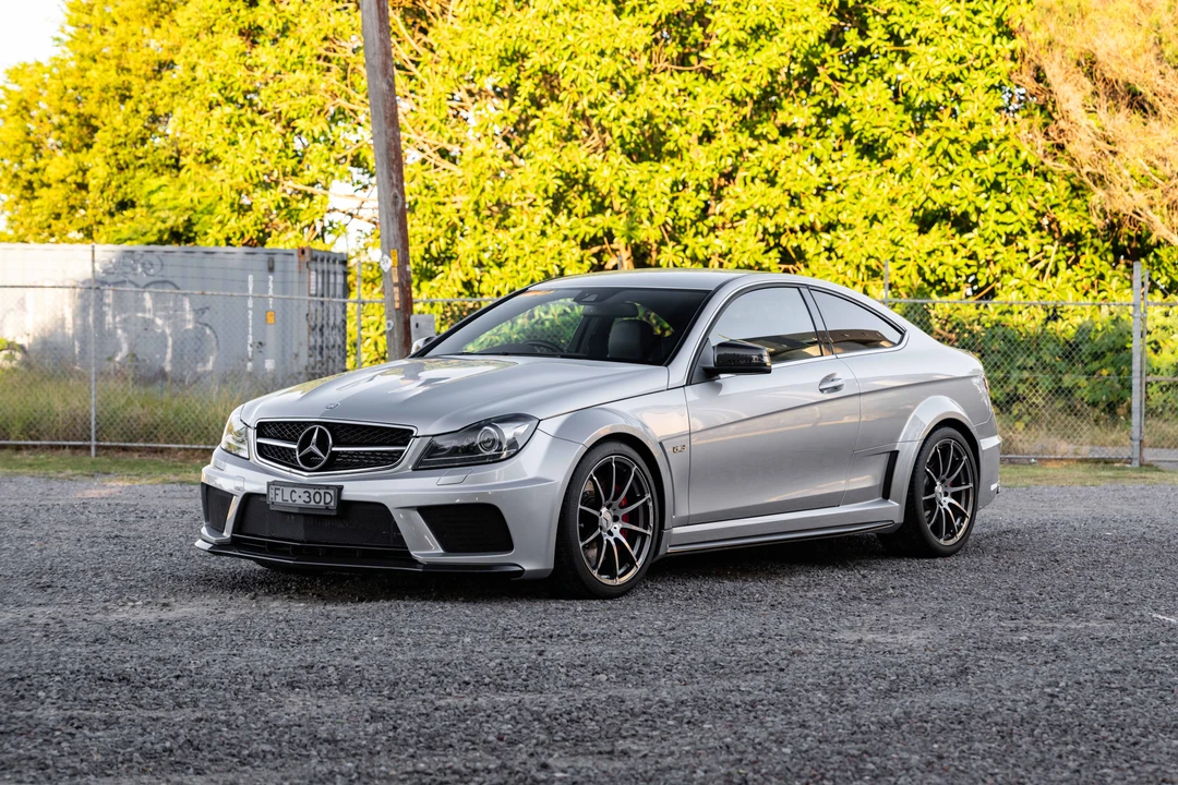 2012 Mercedes-Benz C63 AMG Black Series - Image 3 of 16