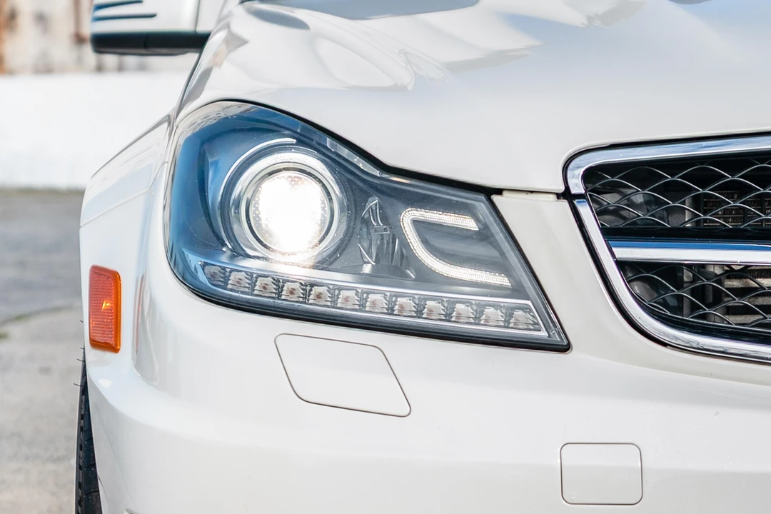 2012 Mercedes-Benz W204 C 63 AMG - Image 12 of 31