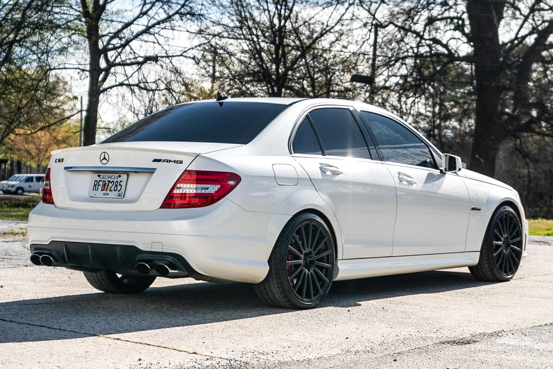 2012 Mercedes-Benz W204 C 63 AMG - Image 4 of 31