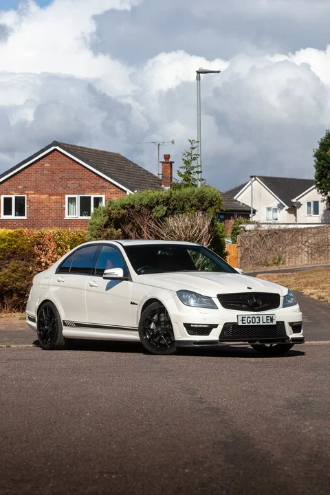 2012 Mercedes-Benz W204 C 63 AMG - Image 2 of 30