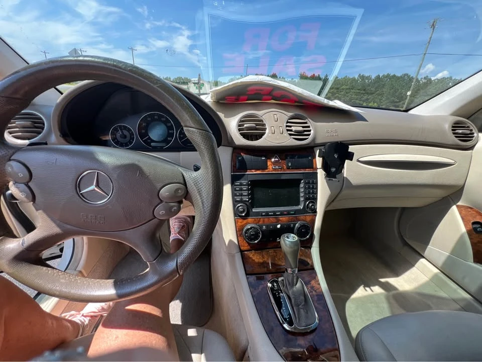 2012 Mercedes-Benz CLK-Class - Image 8 of 10
