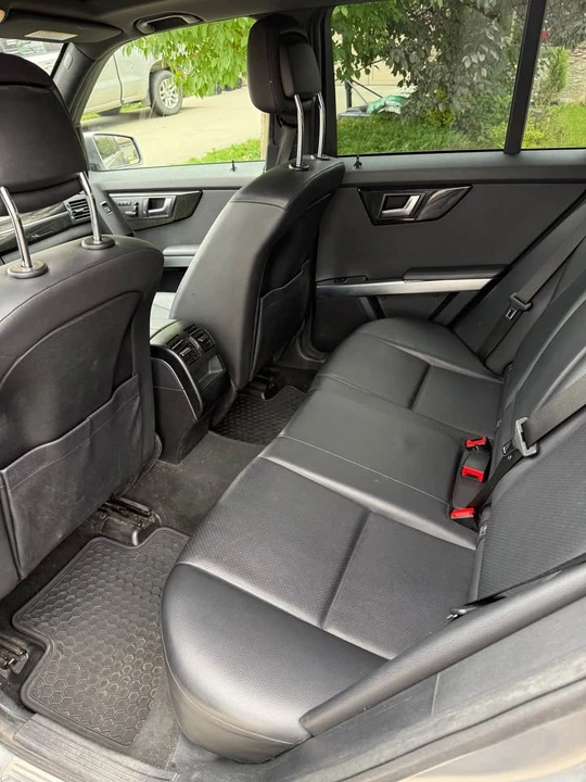 2012 Mercedes-Benz CLK-Class - Image 10 of 13