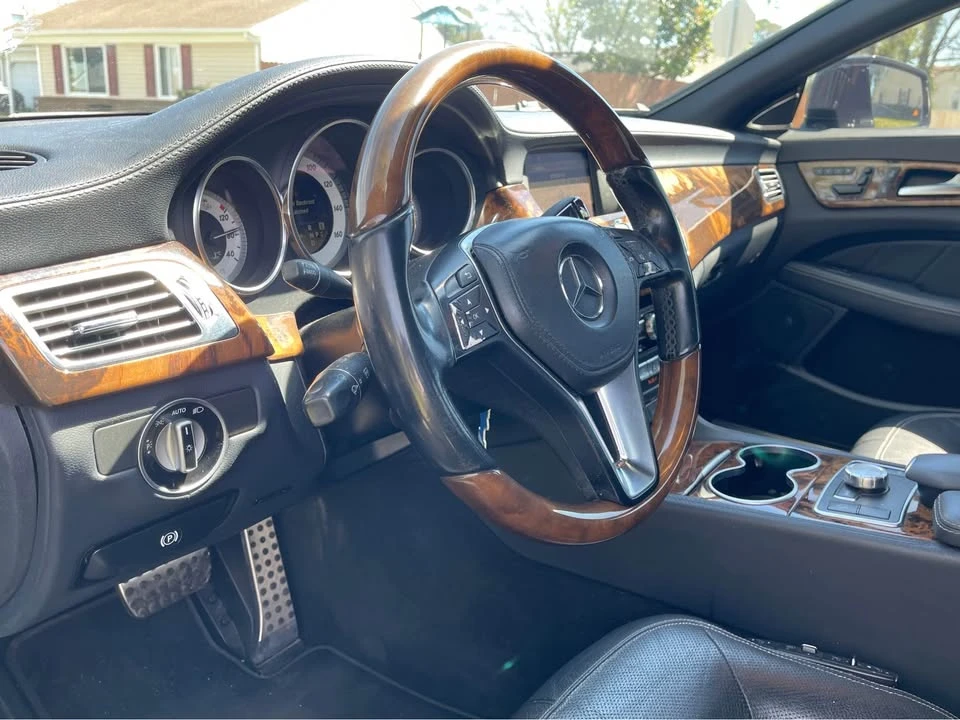 2012 Mercedes-Benz C218 CLS-Class - Image 7 of 9