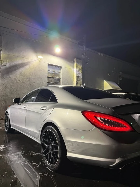 2012 Mercedes-Benz C218 CLS-Class - Image 6 of 8