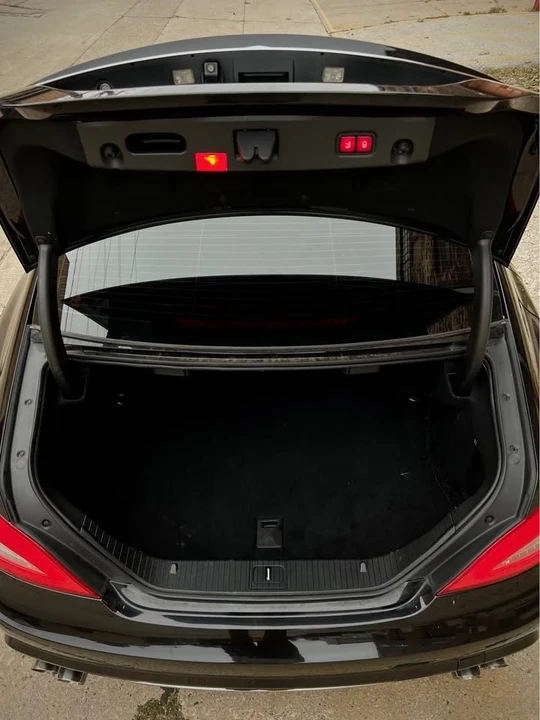 2012 Mercedes-Benz C218 CLS-Class - Image 9 of 12