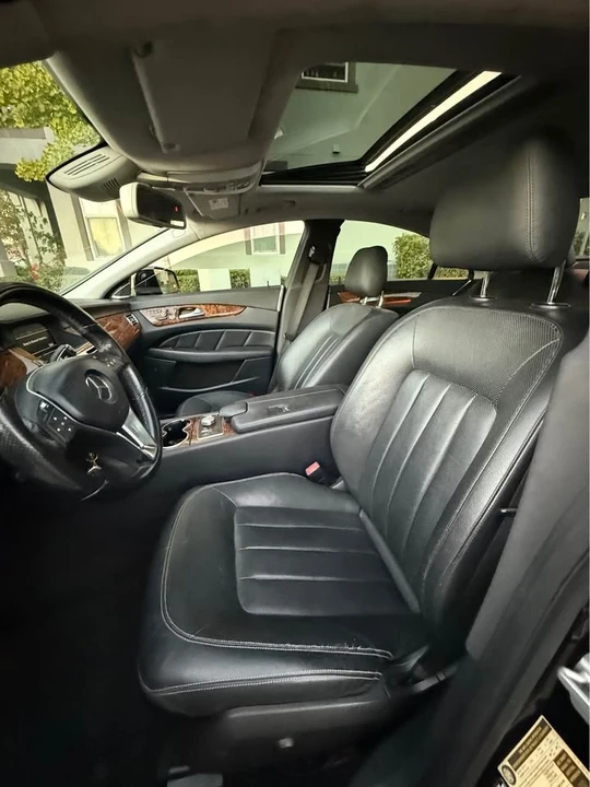 2012 Mercedes-Benz C218 CLS-Class - Image 9 of 19