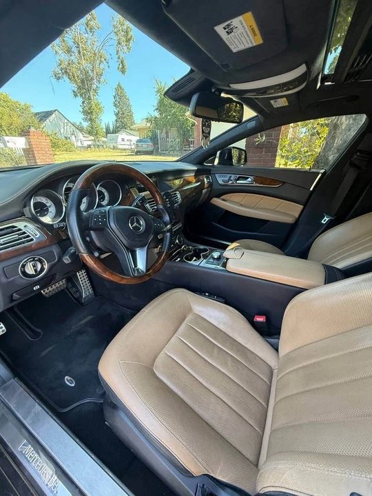 2012 Mercedes-Benz C218 CLS-Class - Image 9 of 10