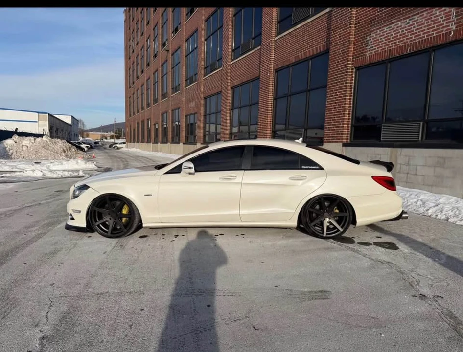 2012 Mercedes-Benz C218 CLS-Class - Image 2 of 10