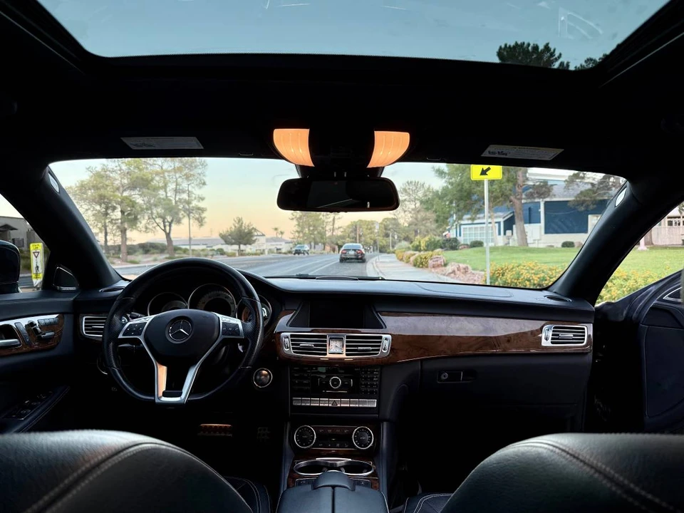 2012 Mercedes-Benz C218 CLS-Class - Image 8 of 15