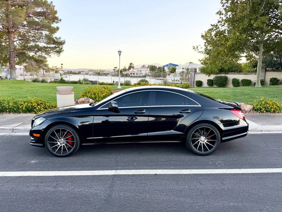 2012 Mercedes-Benz C218 CLS-Class - Image 2 of 15