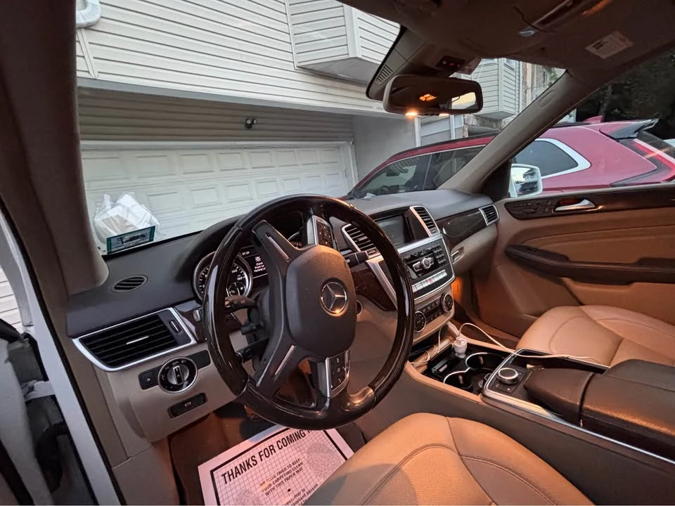 2012 Mercedes-Benz C218 CLS-Class - Image 11 of 17