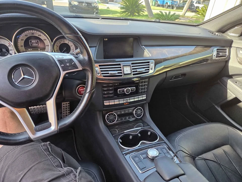 2012 Mercedes-Benz C218 CLS-Class - Image 10 of 11