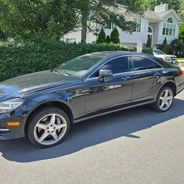 2012 Mercedes-Benz CLS 550 4MATIC Coupe 4D