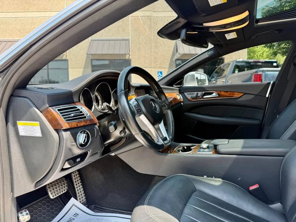 2012 Mercedes-Benz C218 CLS-Class - Image 9 of 18
