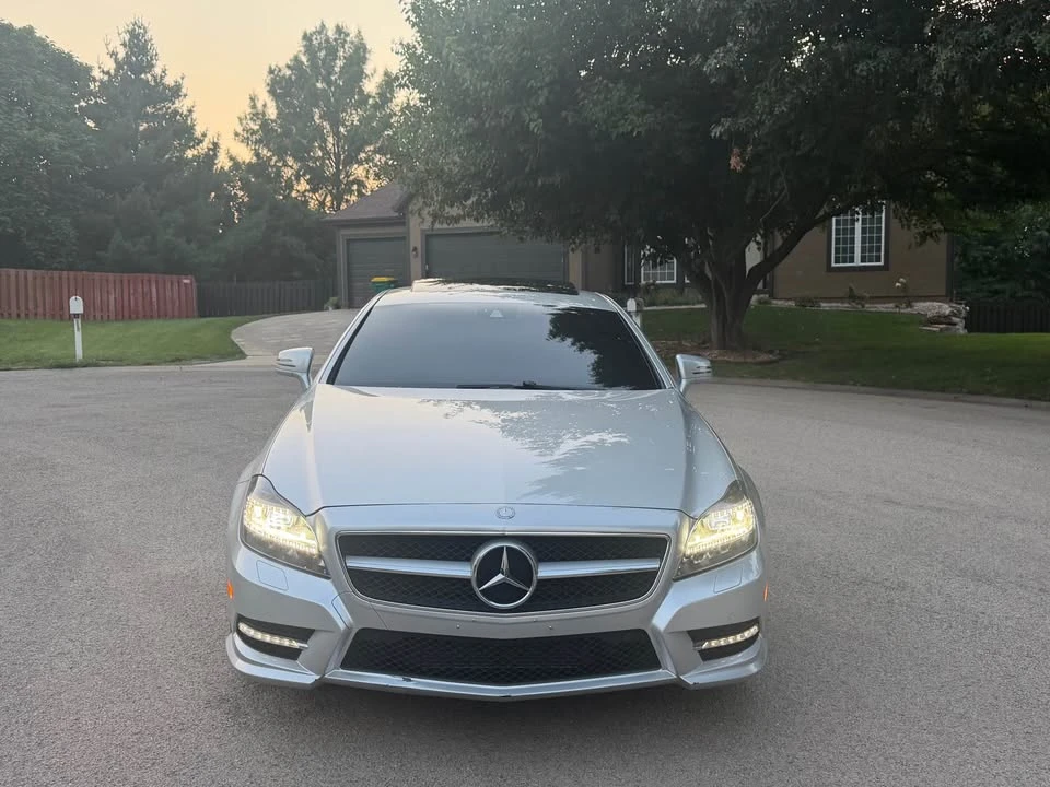 2012 Mercedes-Benz C218 CLS-Class - Image 2 of 17