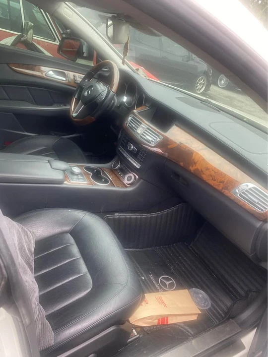 2012 Mercedes-Benz C218 CLS-Class - Image 11 of 14