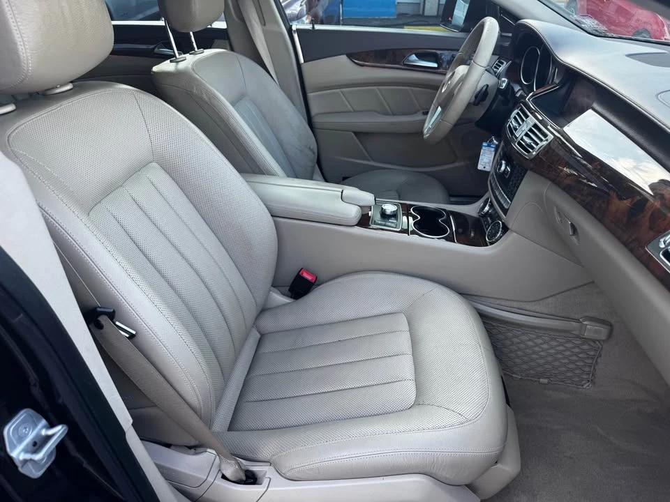2012 Mercedes-Benz C218 CLS-Class - Image 14 of 19