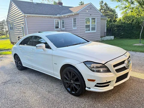 2012 Mercedes-Benz CLS 550 4MATIC Coupe 4D