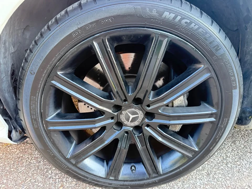 2012 Mercedes-Benz C218 CLS-Class - Image 14 of 17