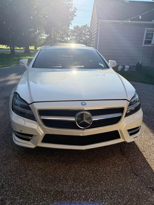 2012 Mercedes-Benz C218 CLS-Class - Image 2 of 17