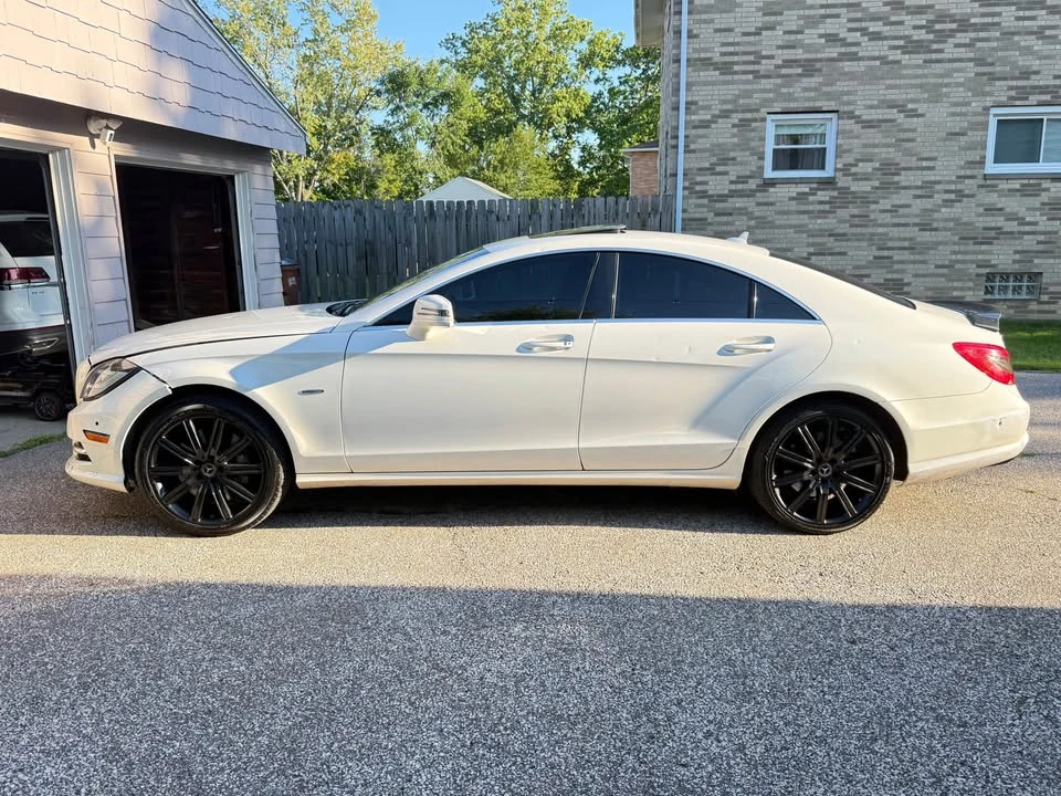 2012 Mercedes-Benz C218 CLS-Class - Image 6 of 17