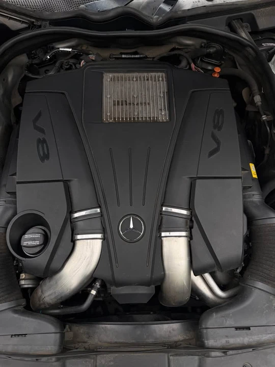 2012 Mercedes-Benz C218 CLS-Class - Image 9 of 17