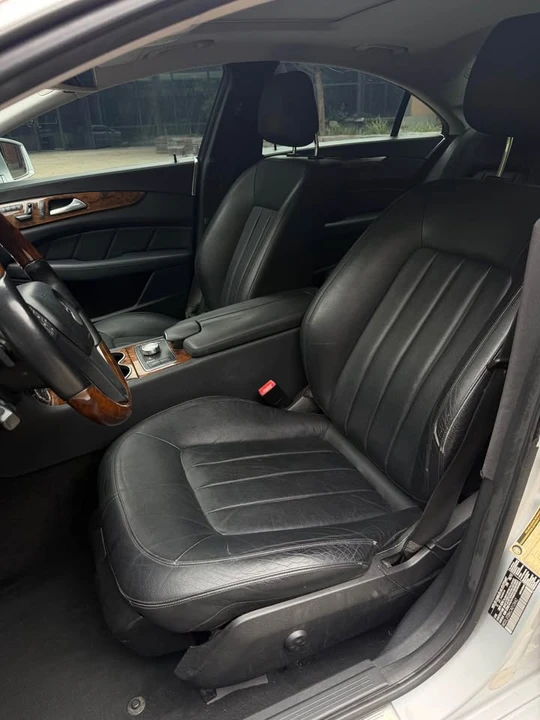2012 Mercedes-Benz C218 CLS-Class - Image 6 of 17