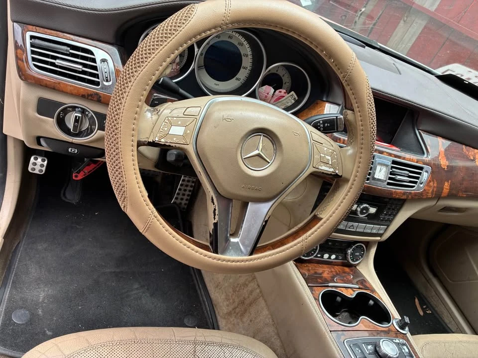2012 Mercedes-Benz C218 CLS-Class - Image 6 of 9