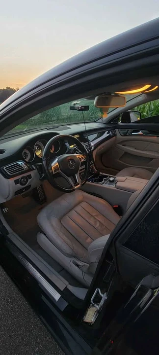 2012 Mercedes-Benz C218 CLS-Class - Image 11 of 14