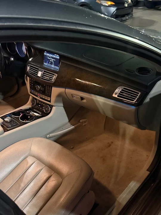 2012 Mercedes-Benz C218 CLS-Class - Image 9 of 16