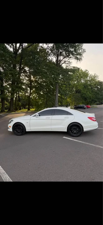 2012 Mercedes-Benz C218 CLS-Class - Image 7 of 12