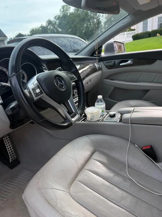 2012 Mercedes-Benz C218 CLS-Class - Image 2 of 19