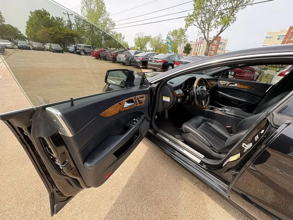 2012 Mercedes-Benz C218 CLS-Class - Image 9 of 19