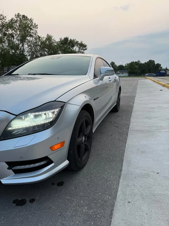 2012 Mercedes-Benz C218 CLS-Class - Image 2 of 17