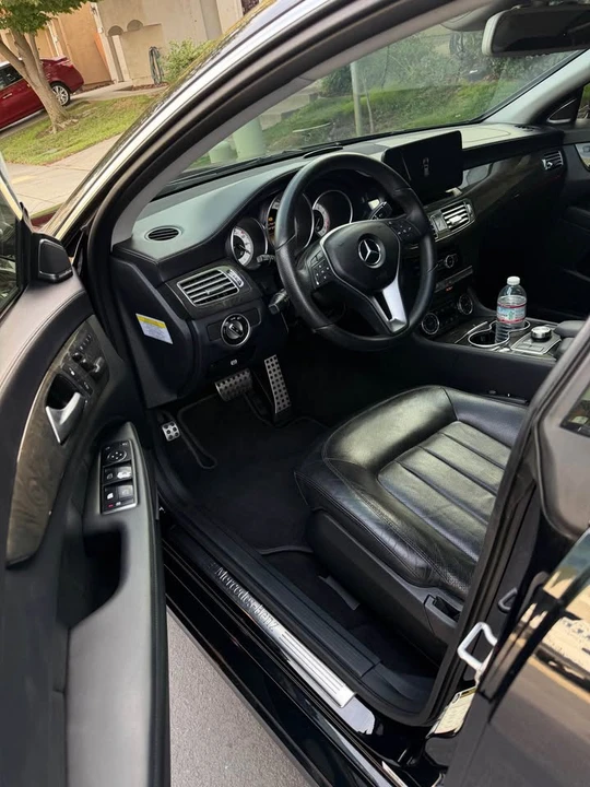 2012 Mercedes-Benz C218 CLS-Class - Image 8 of 14