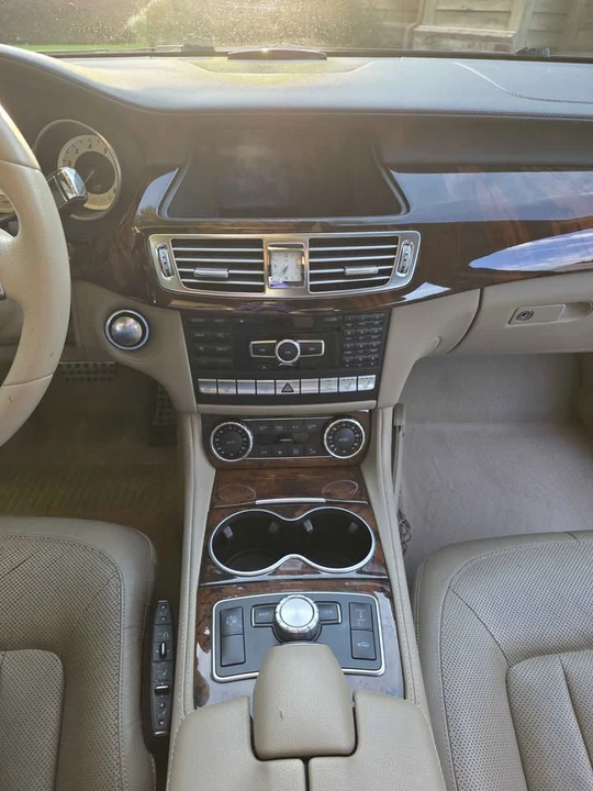 2012 Mercedes-Benz C218 CLS-Class - Image 13 of 20