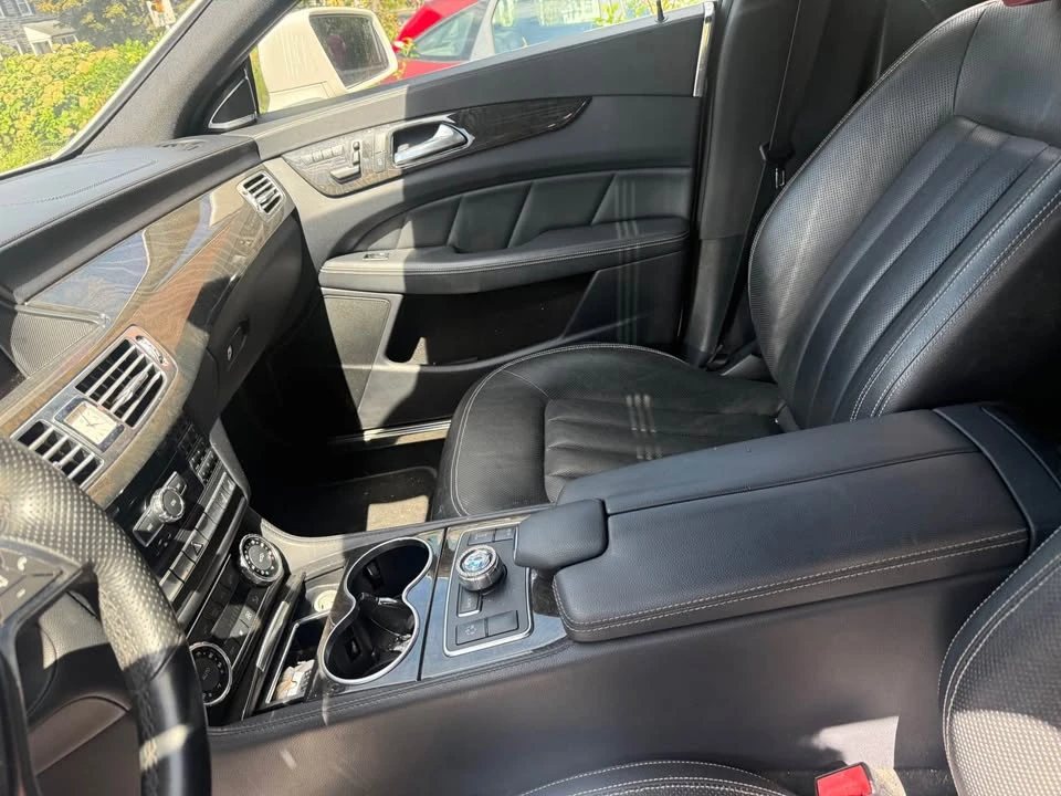 2012 Mercedes-Benz C218 CLS-Class - Image 5 of 8